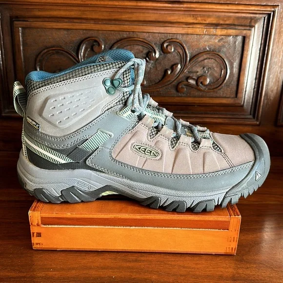 KEEN Women's Targhee Waterproof High Rise Hiking Shoe’s ~ 9.5 - Picture 6 of 13